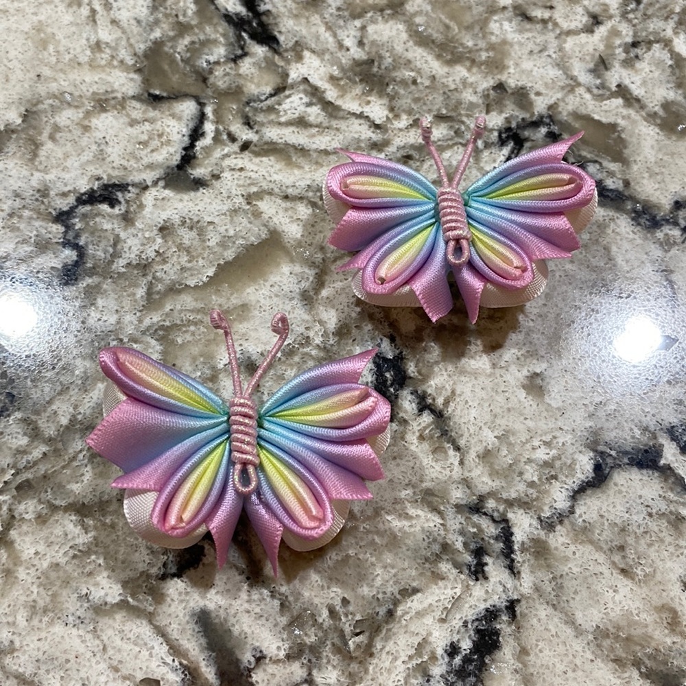 Girls multi colored satin butterfly alligator hair clip